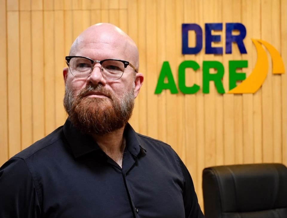 Gilberto Lucas anuncia saída do Deracre após gestão marcada por recuperação de ramais e obras de infraestrutura no Acre